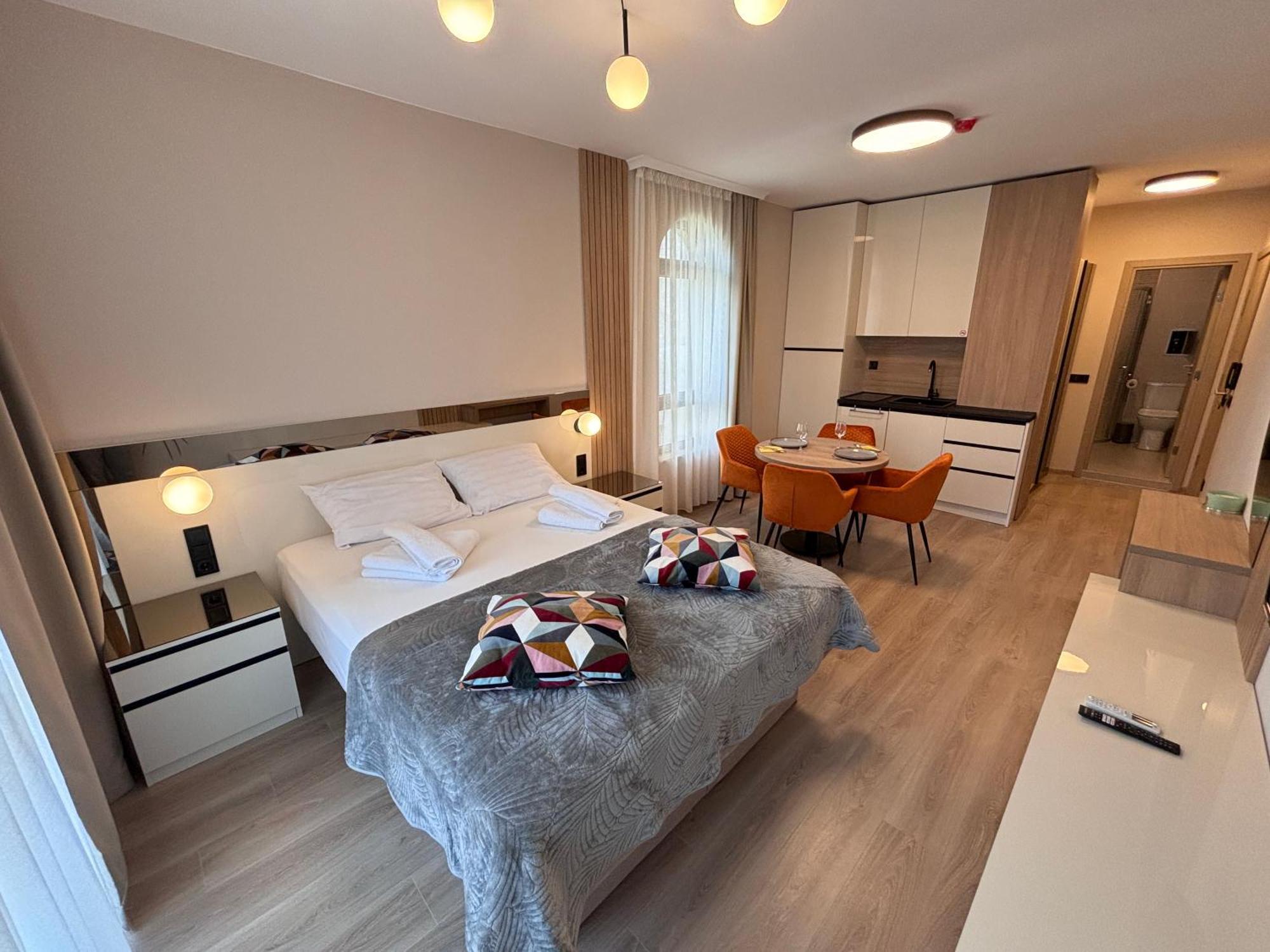 Sorrento - Menada Apartments スヴェティ・ヴラス エクステリア 写真